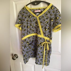 Xs Kia Scrub Top with pockets